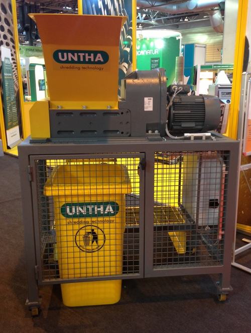 alt