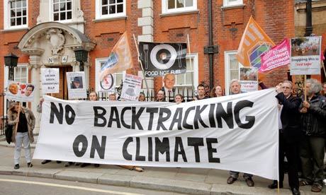 Demonstrators-protest-Lib-007