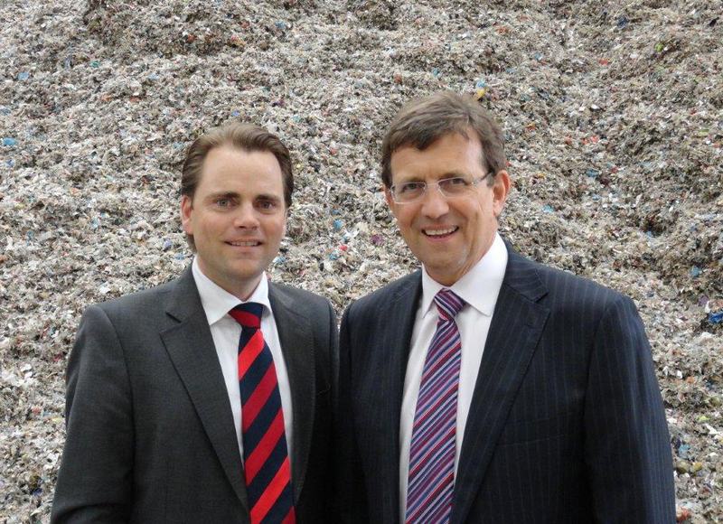 PeterAndChrisUNTHAUK