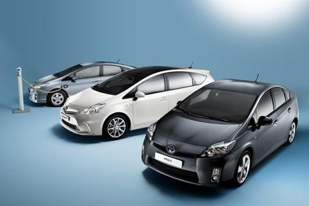 Prius-family-2_thumb